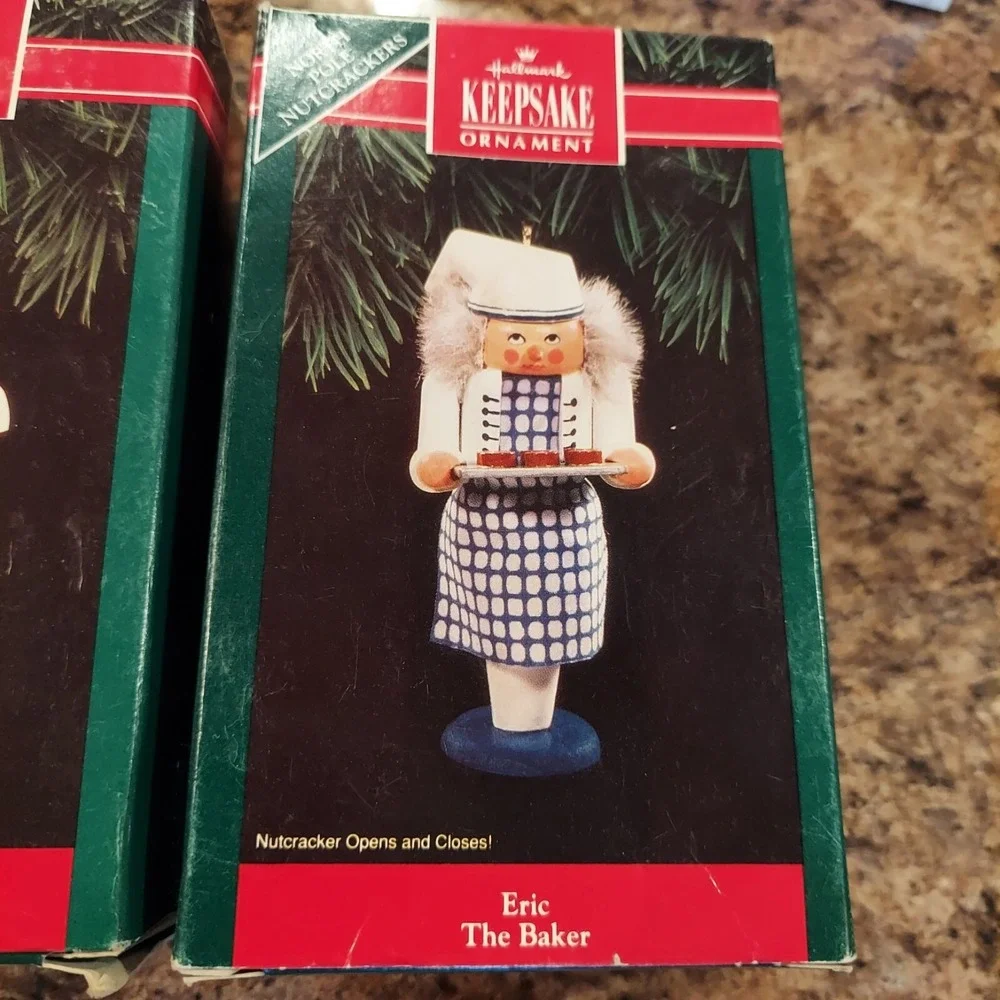 Hallmark pair vintage